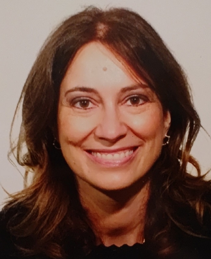 Foto de carnet de la profesora